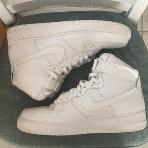 NIKE AIR FORCE 1 HIGH TOP MENS SNEAKER